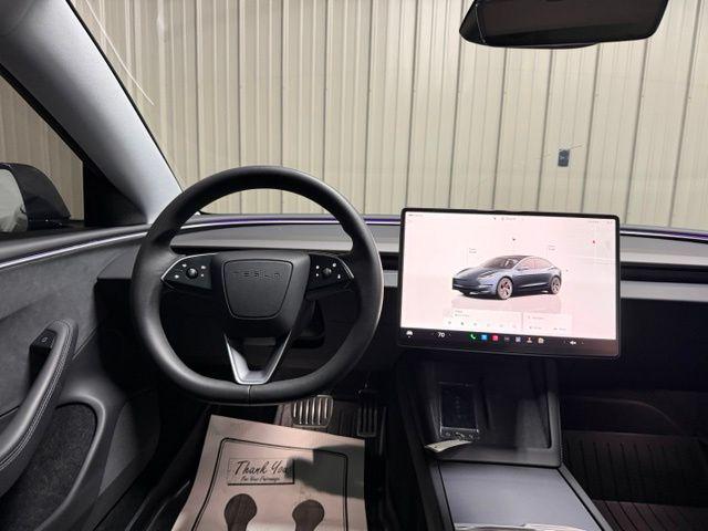 2024 Tesla MODEL 3 PERFORMANCE 缩略图 32