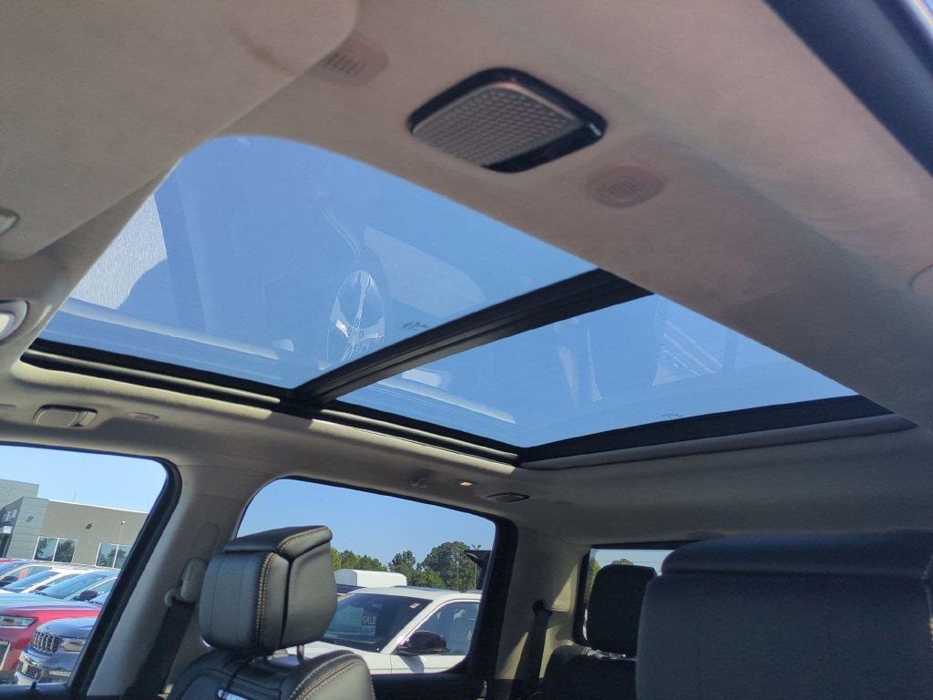 صورة مصغرة 27 لـ 2027 RAM 1500