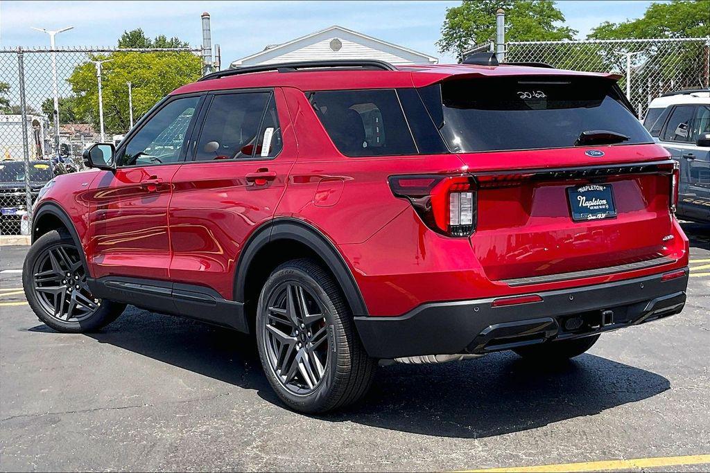 صورة 10 لـ 2026 FORD EXPLORER ST-LINE