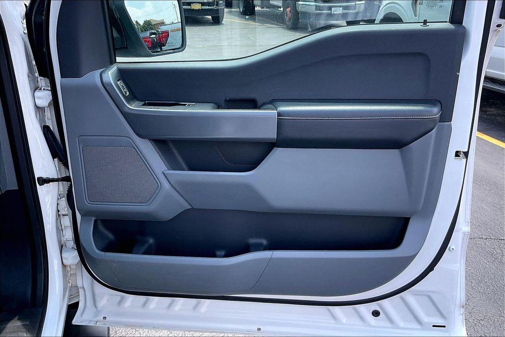 صورة مصغرة 23 لـ 2021 FORD F-150 XLT