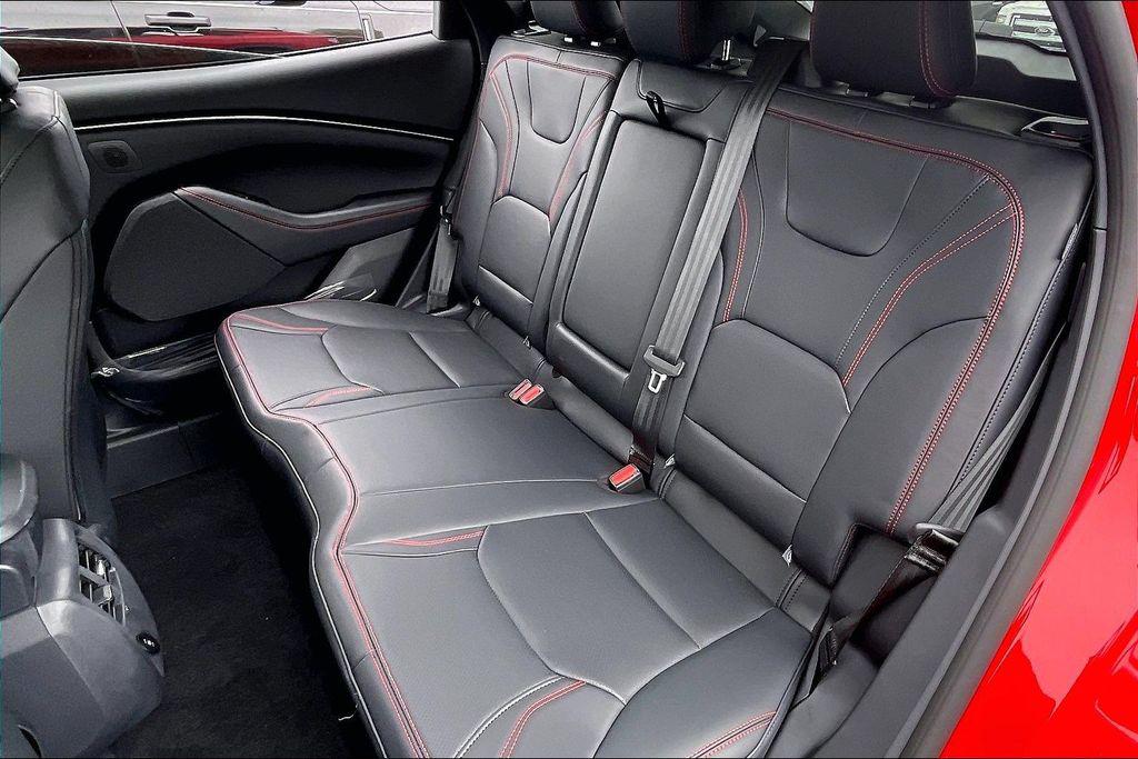 2026 FORD MUSTANG MACH-E PREMIUM 缩略图 11