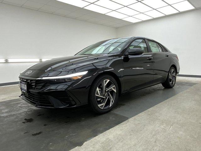 New 2026 Hyundai ELANTRA Limited