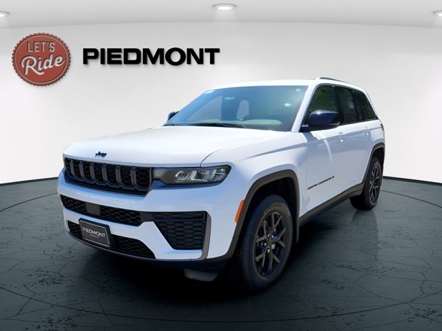 New 2026 Jeep Grand Cherokee Laredo Altitude