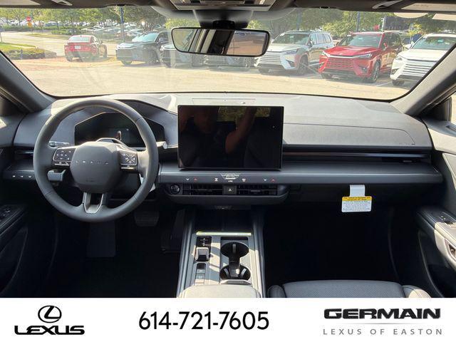 صورة مصغرة 14 لـ 2026 Lexus ES 350E PREMIUM