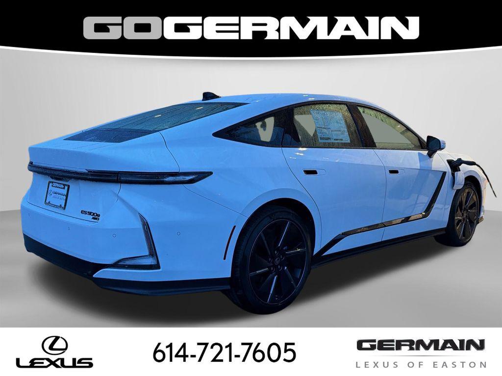 2026 Lexus ES 500E LUXURY AWD — фото 6