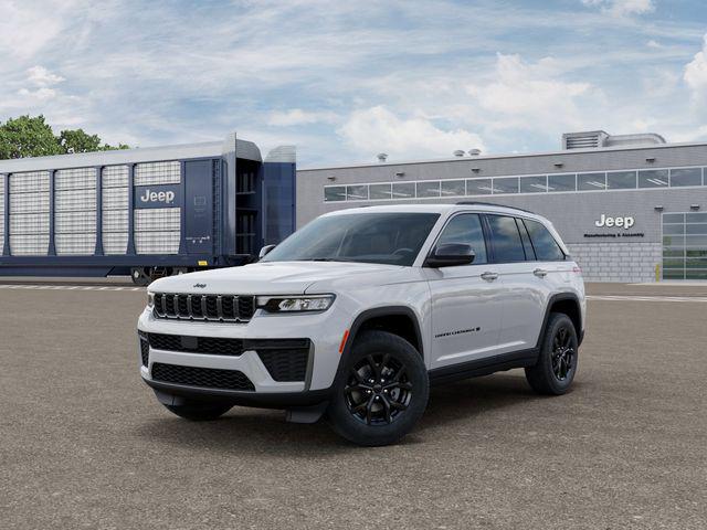 New 2026 Jeep Grand Cherokee Altitude
