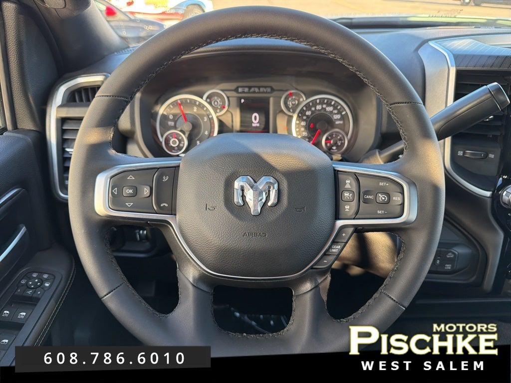 2025 RAM 2500 BIG HORN CREW CAB 4X4 6'4' BOX — миниатюра 17