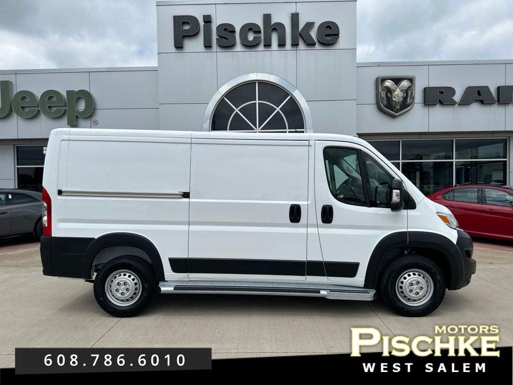 صورة 1 لـ 2026 RAM PROMASTER 2500 TRADESMAN