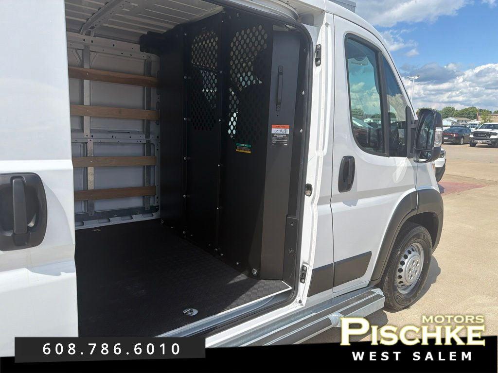 2025 RAM PROMASTER 2500 TRADESMAN — фото 10