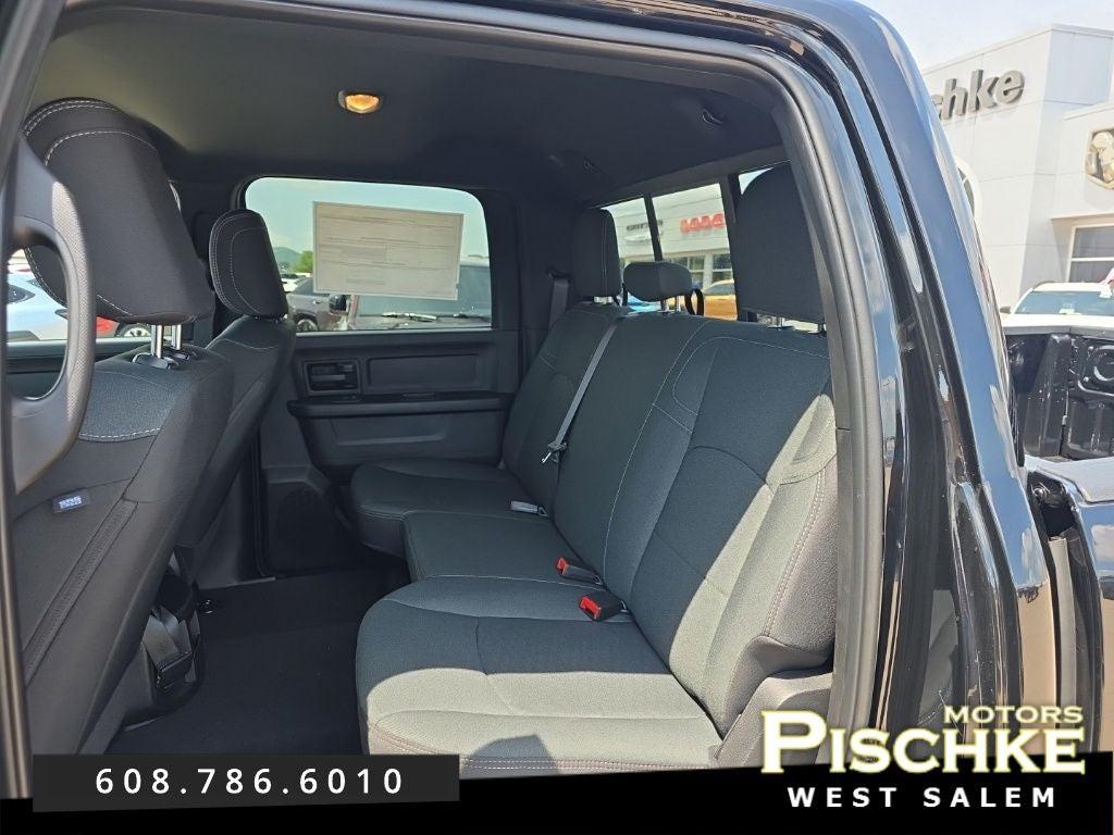 2026 RAM 2500 BLACK EXPRESS CREW CAB 4X4 6'4' BOX — фото 9