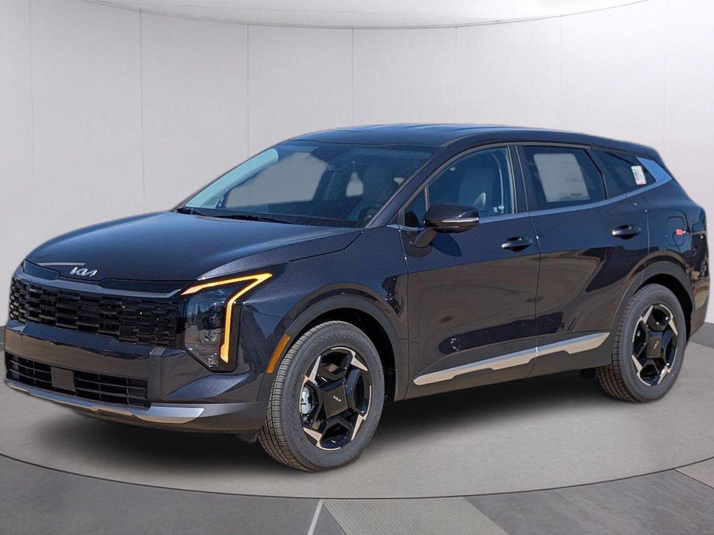 New 2027 Kia Sportage EX
