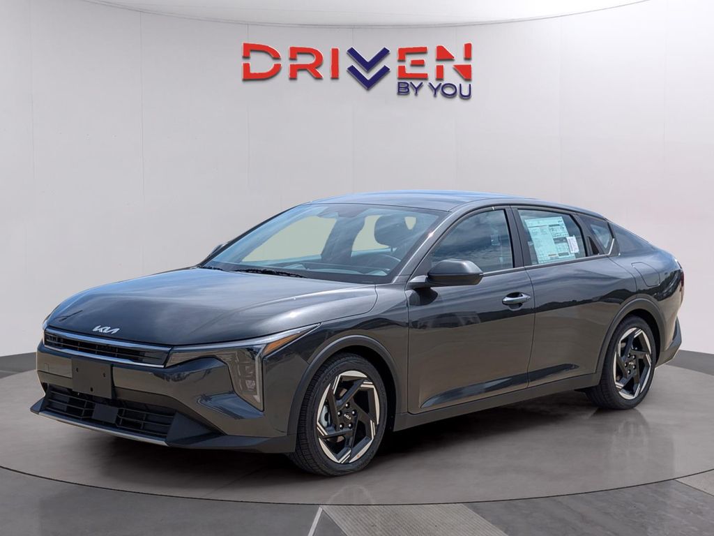 New 2026 Kia K4 EX