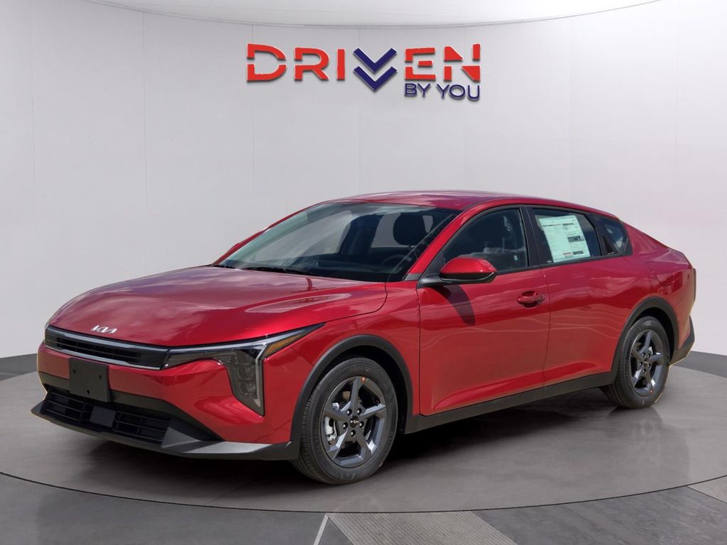 New 2026 Kia K4 LXS