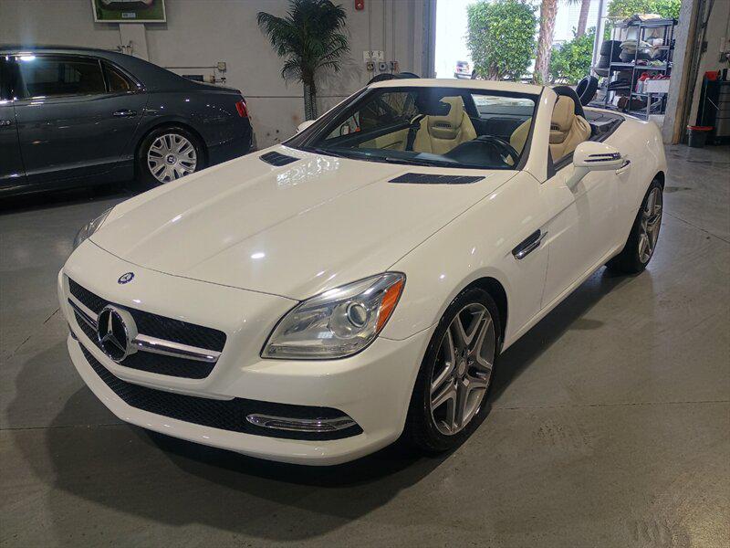 2015 Mercedes-Benz SLK-Class