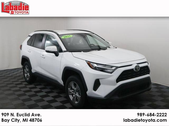 TOYOTA RAV4 - 1