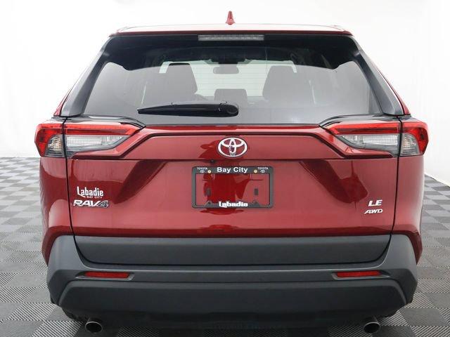 2023 Toyota RAV4 LE — фото 7