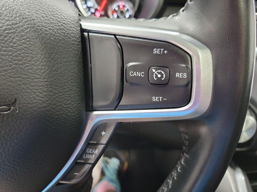 2023 RAM 1500 LARAMIE — миниатюра 42