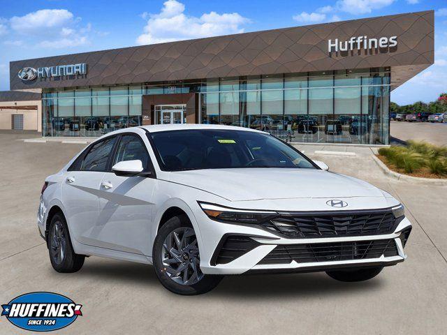 New 2026 Hyundai ELANTRA HEV Blue