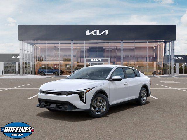 New 2026 Kia K4 LX