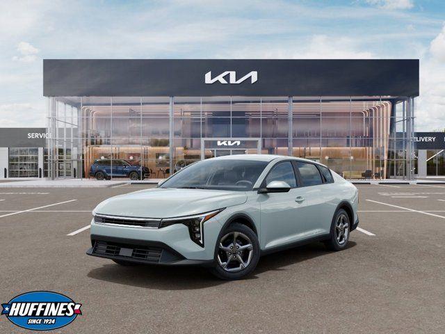 New 2026 Kia K4 LXS