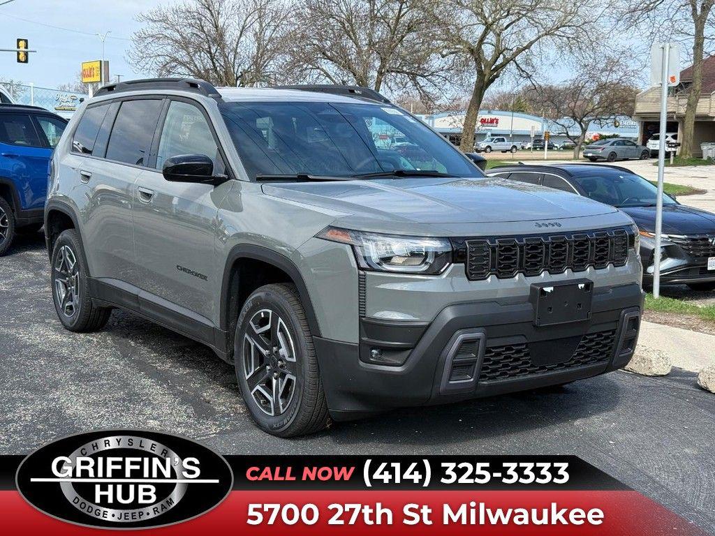 New 2026 Jeep Cherokee Laredo 4x4
