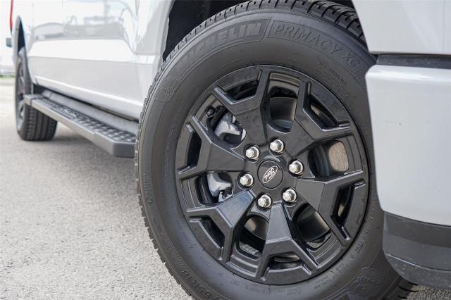 FORD F-150 XLT - 2