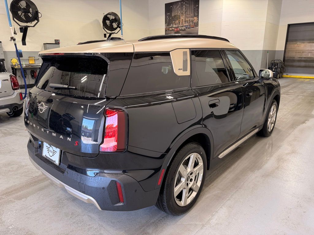 2027 MINI COUNTRYMAN COOPER S ALL4 缩略图 4