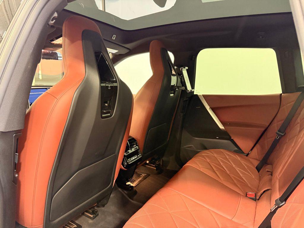 صورة مصغرة 20 لـ 2024 BMW IX XDRIVE50