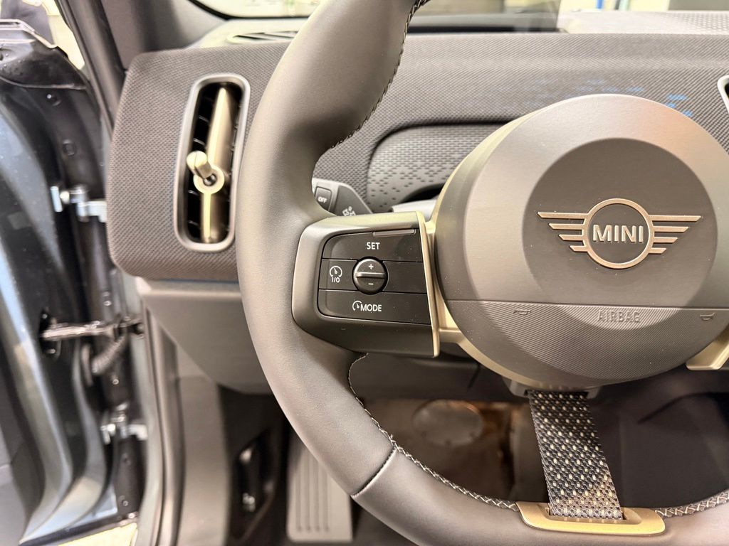 صورة مصغرة 13 لـ 2027 MINI COUNTRYMAN COOPER S ALL4