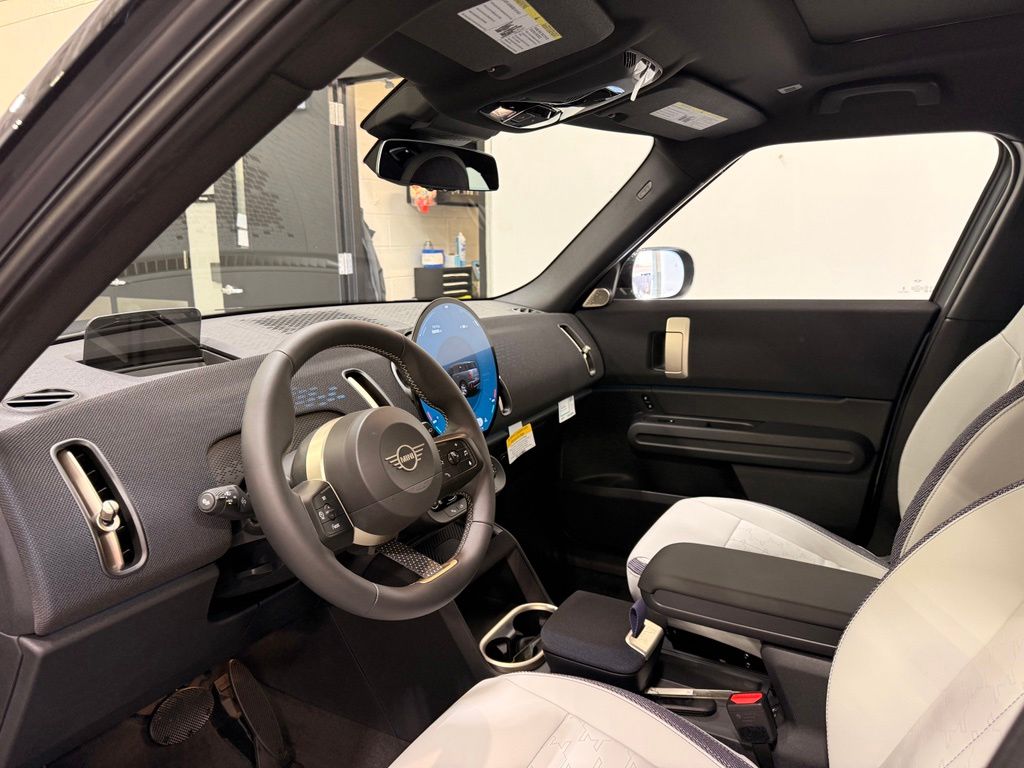 صورة مصغرة 11 لـ 2027 MINI COUNTRYMAN COOPER S ALL4