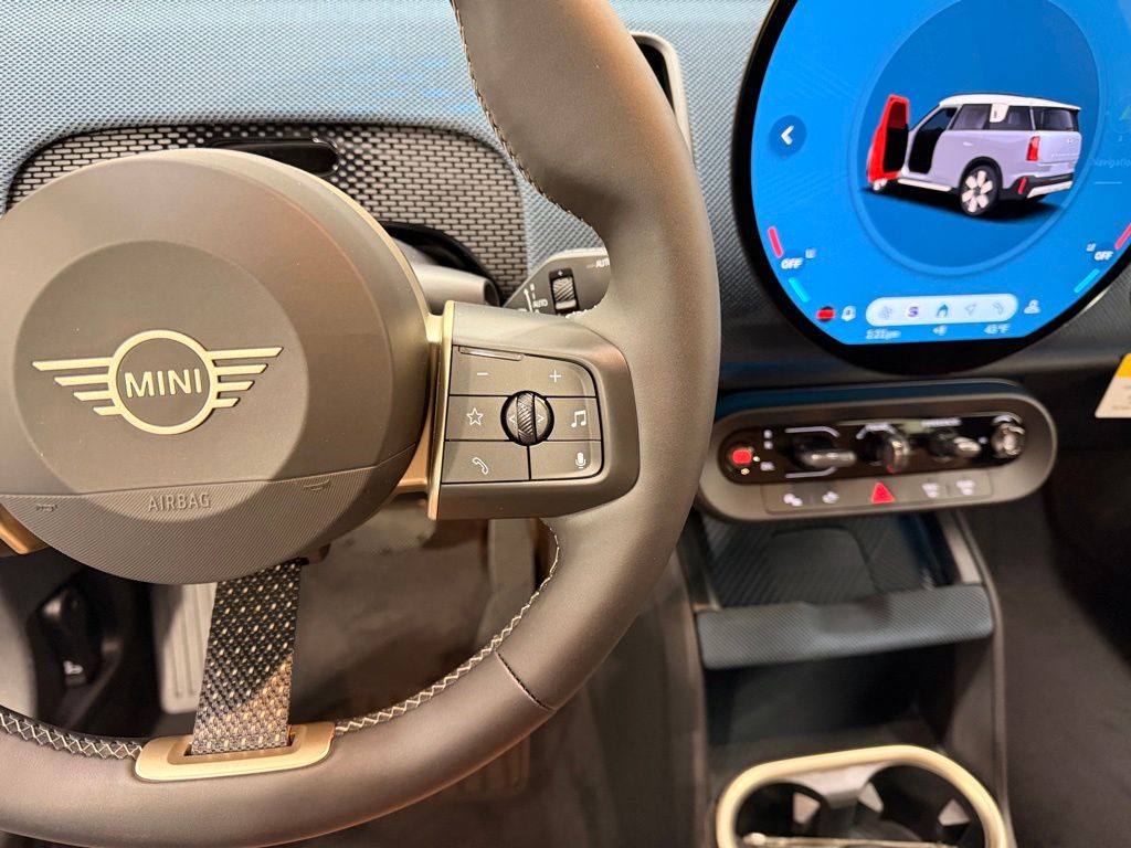 2027 MINI COUNTRYMAN COOPER S ALL4 — миниатюра 14