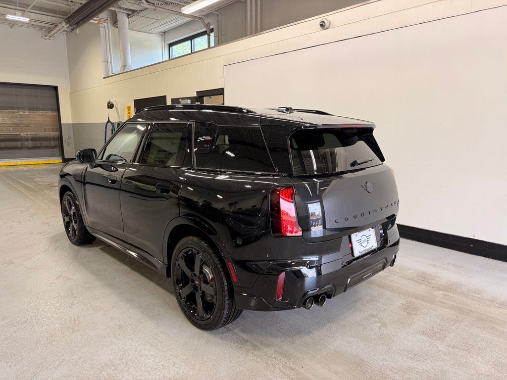 2027 MINI COUNTRYMAN JOHN COOPER WORKS ALL4 — фото 3