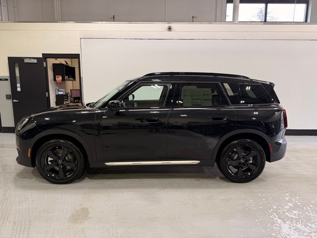 2026 MINI COUNTRYMAN COOPER S ALL4 thumbnail 2