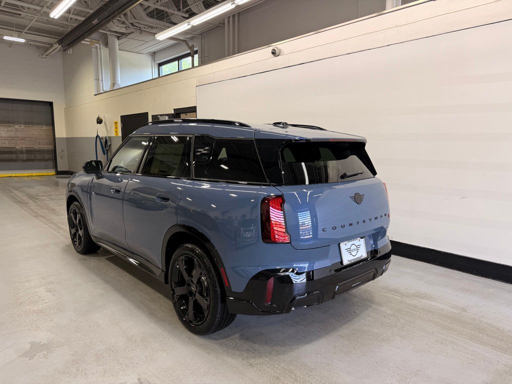 صورة 3 لـ 2027 MINI COUNTRYMAN COOPER S ALL4