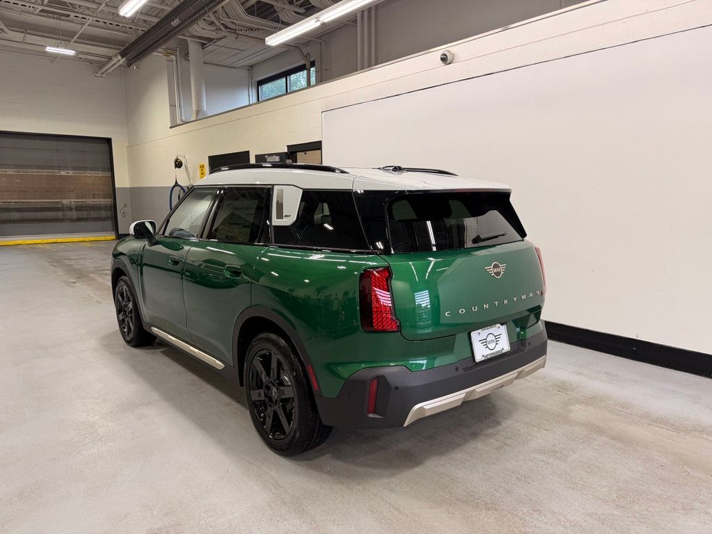 صورة 3 لـ 2027 MINI COUNTRYMAN COOPER S ALL4