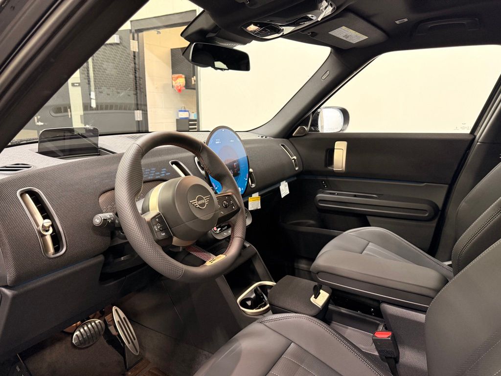 صورة مصغرة 11 لـ 2027 MINI COUNTRYMAN JOHN COOPER WORKS ALL4