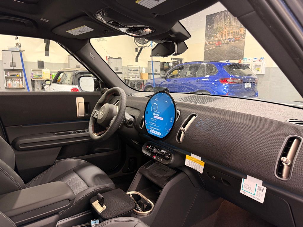 صورة مصغرة 28 لـ 2027 MINI COUNTRYMAN COOPER S ALL4