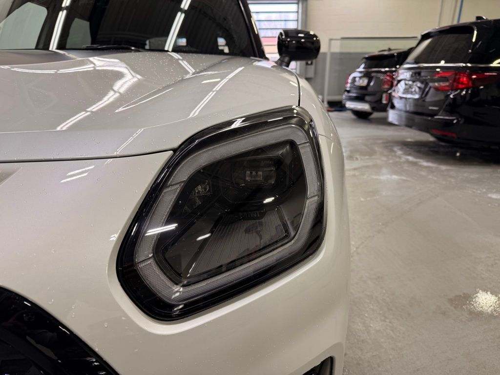 2026 MINI COUNTRYMAN COOPER S ALL4 — фото 9