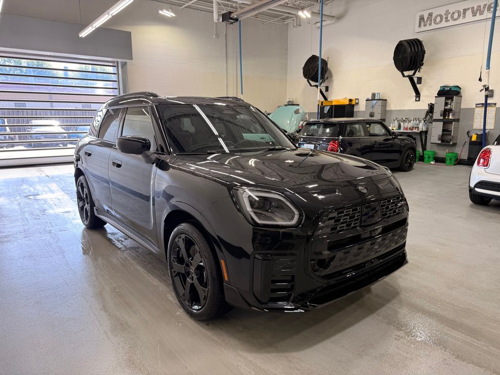 صورة 7 لـ 2027 MINI COUNTRYMAN COOPER S ALL4