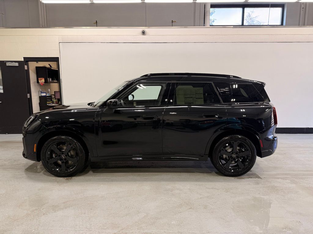 صورة 2 لـ 2027 MINI COUNTRYMAN COOPER S ALL4