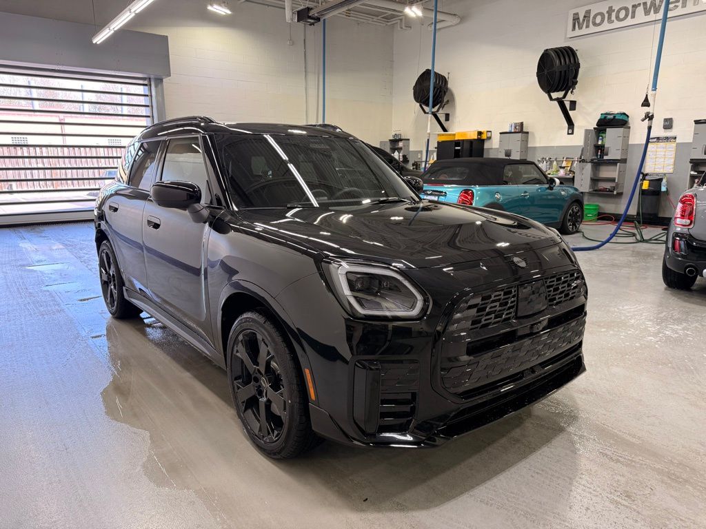 صورة 7 لـ 2027 MINI COUNTRYMAN COOPER S ALL4