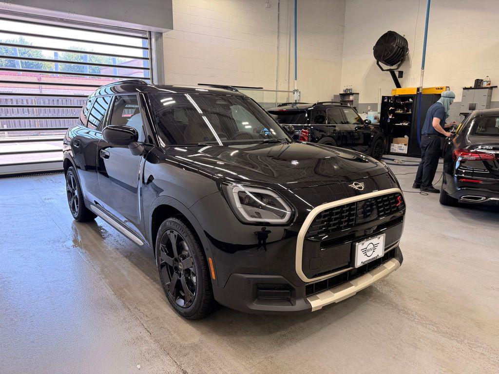 صورة 7 لـ 2027 MINI COUNTRYMAN COOPER S ALL4