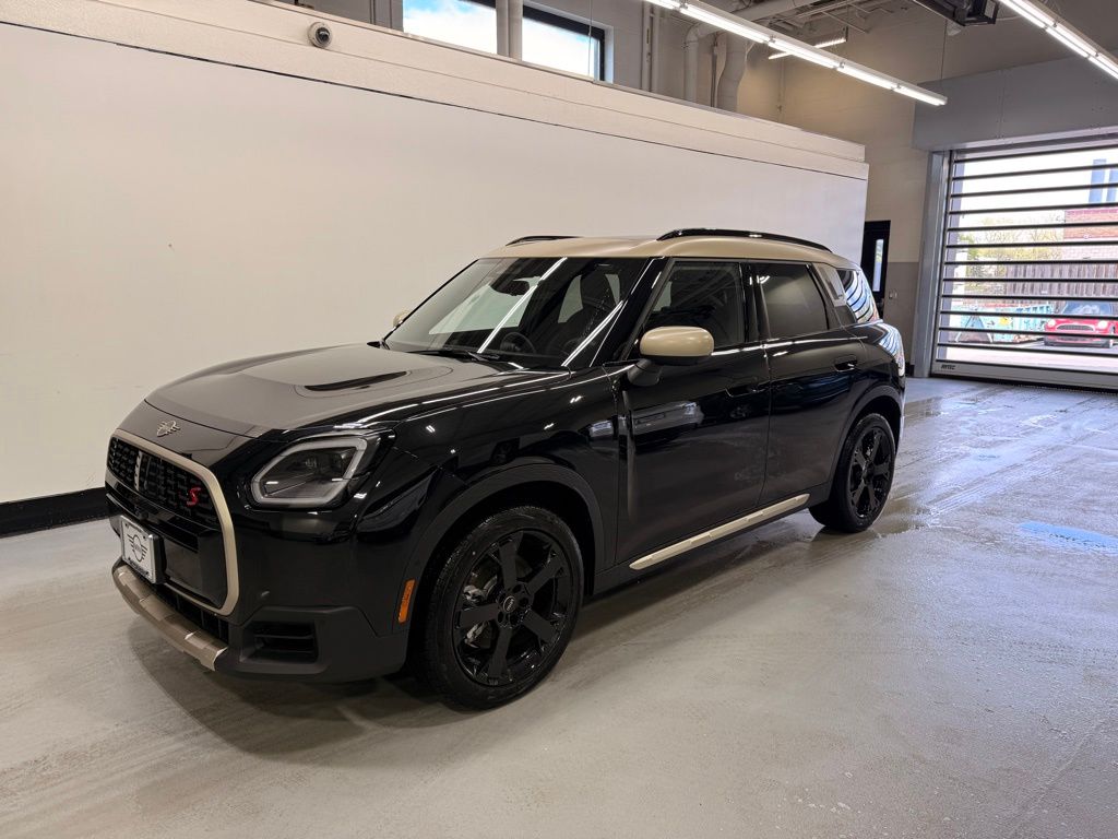 New 2027 MINI Countryman