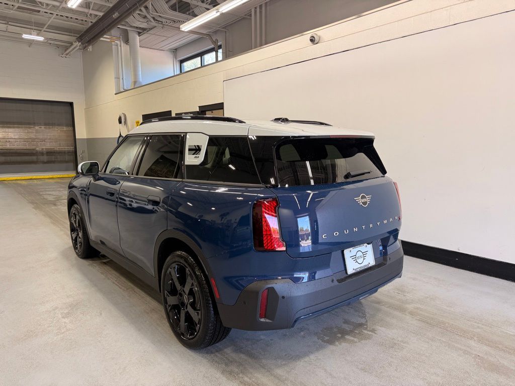 2027 MINI COUNTRYMAN COOPER S ALL4 — миниатюра 3