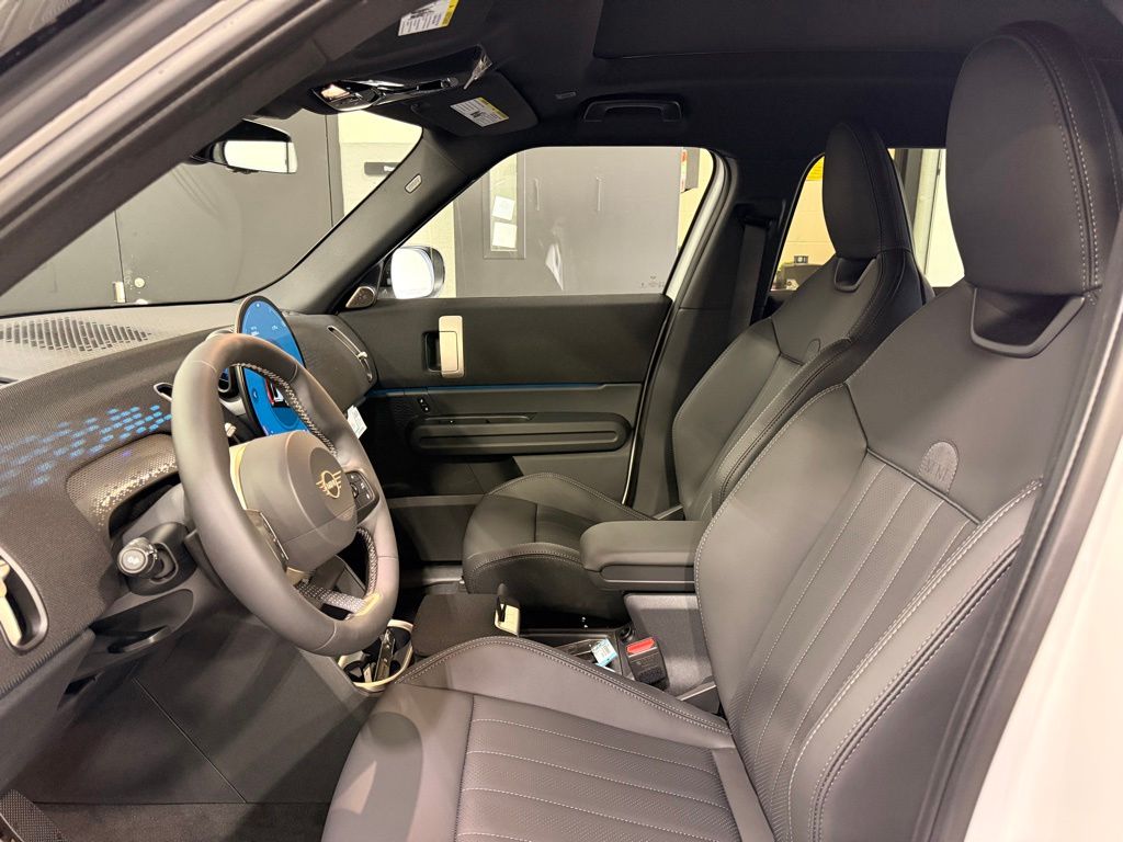 2027 MINI COUNTRYMAN COOPER S ALL4 — миниатюра 12
