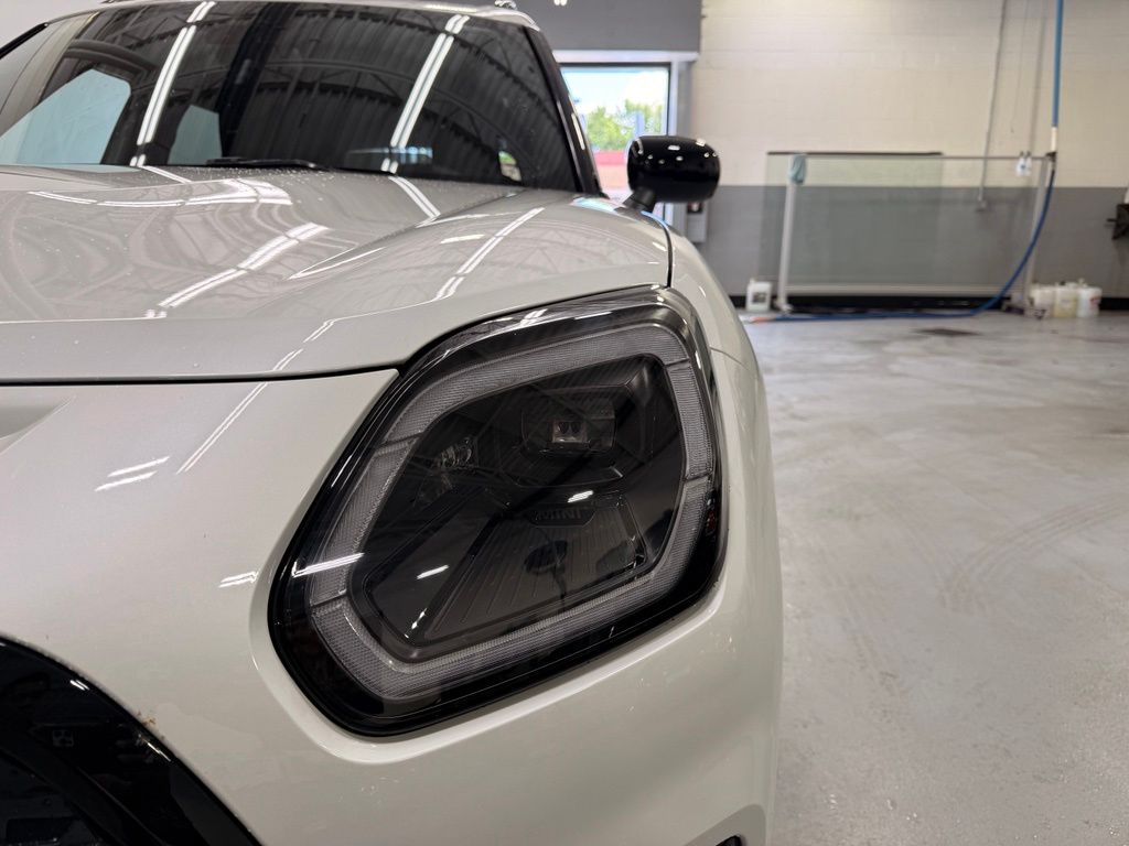صورة 9 لـ 2027 MINI COUNTRYMAN JOHN COOPER WORKS ALL4