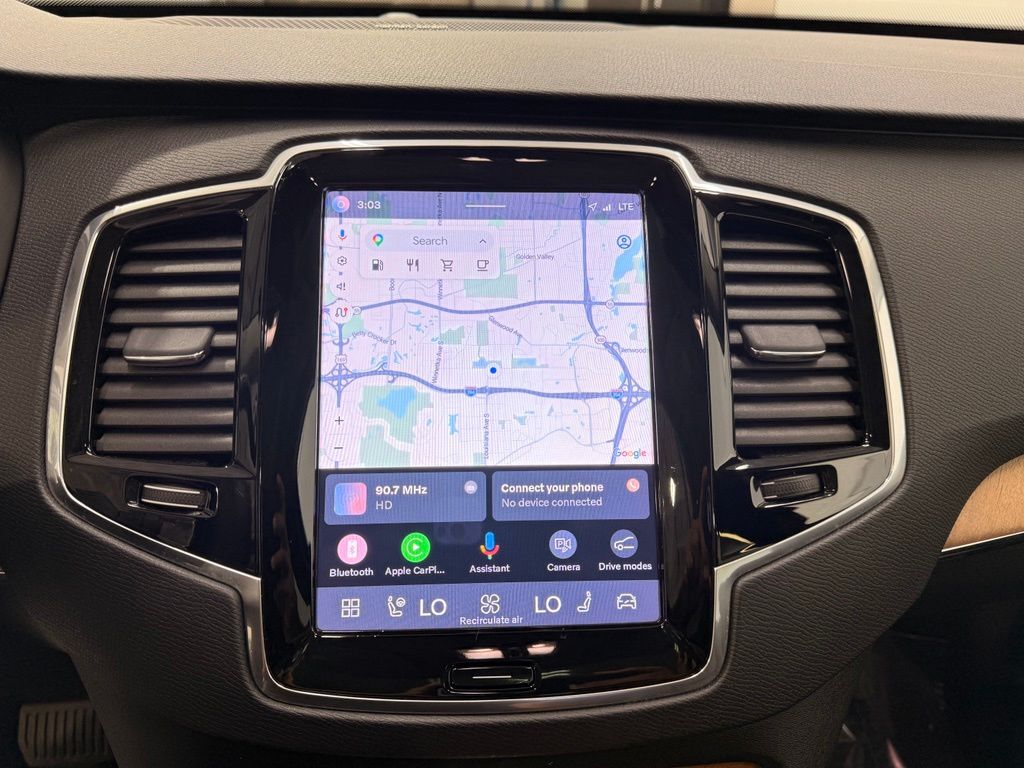 صورة مصغرة 16 لـ 2023 Volvo XC90 B5 PLUS