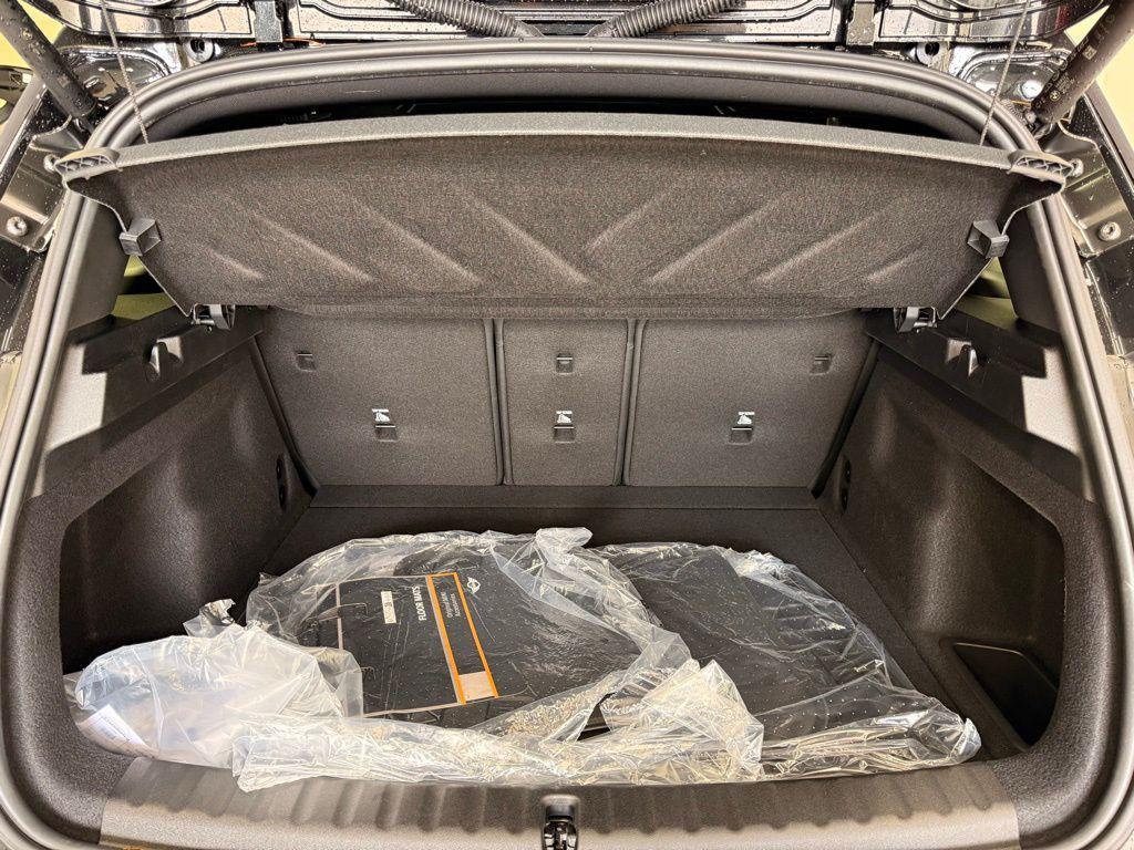 2026 MINI COUNTRYMAN COOPER S ALL4 — миниатюра 23