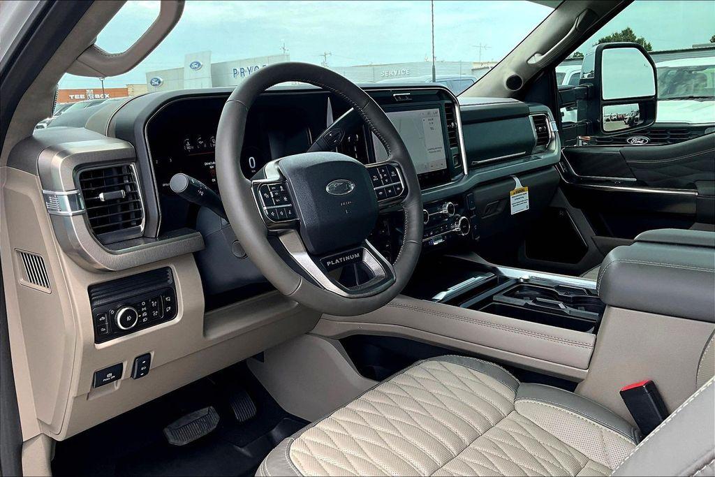 صورة مصغرة 13 لـ 2026 FORD F-350 PLATINUM