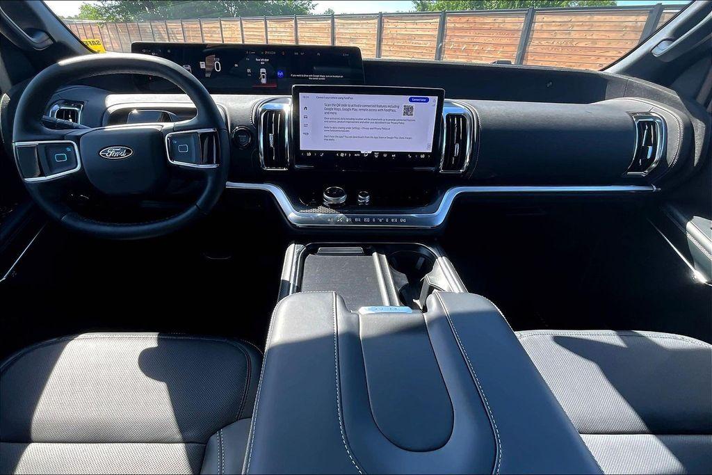 2026 FORD EXPEDITION PLATINUM — фото 5